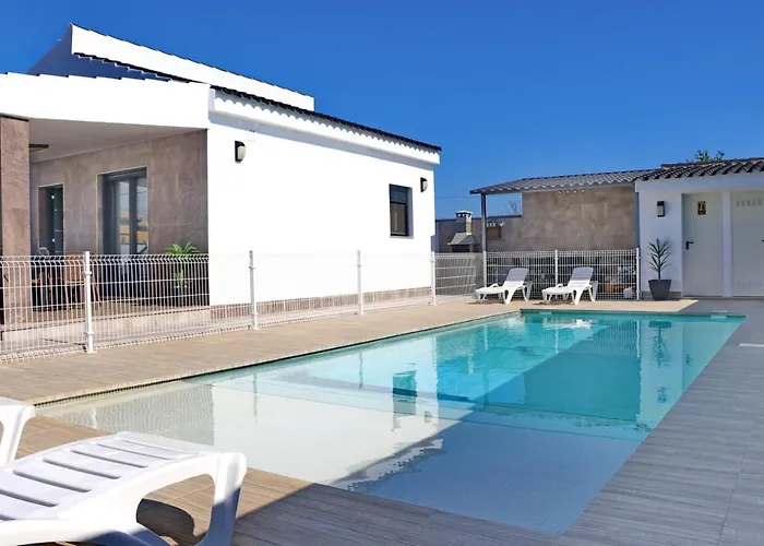 Moderno Con Pisicina Chalet *