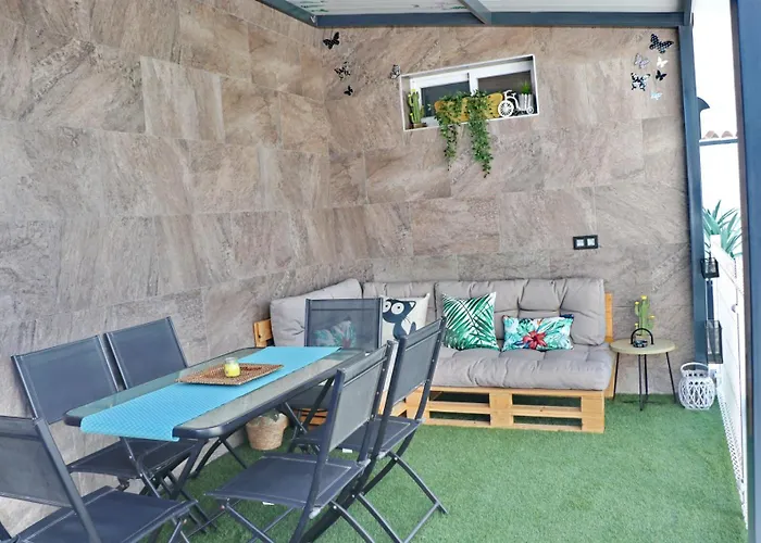 Moderno Con Pisicina *