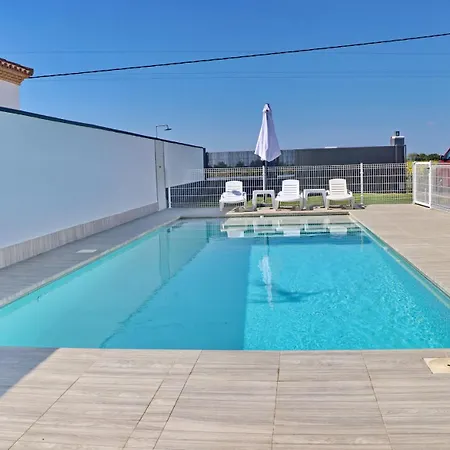 Moderno Con Pisicina