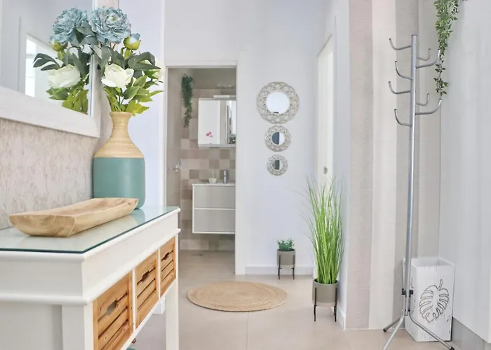 Moderno Con Pisicina